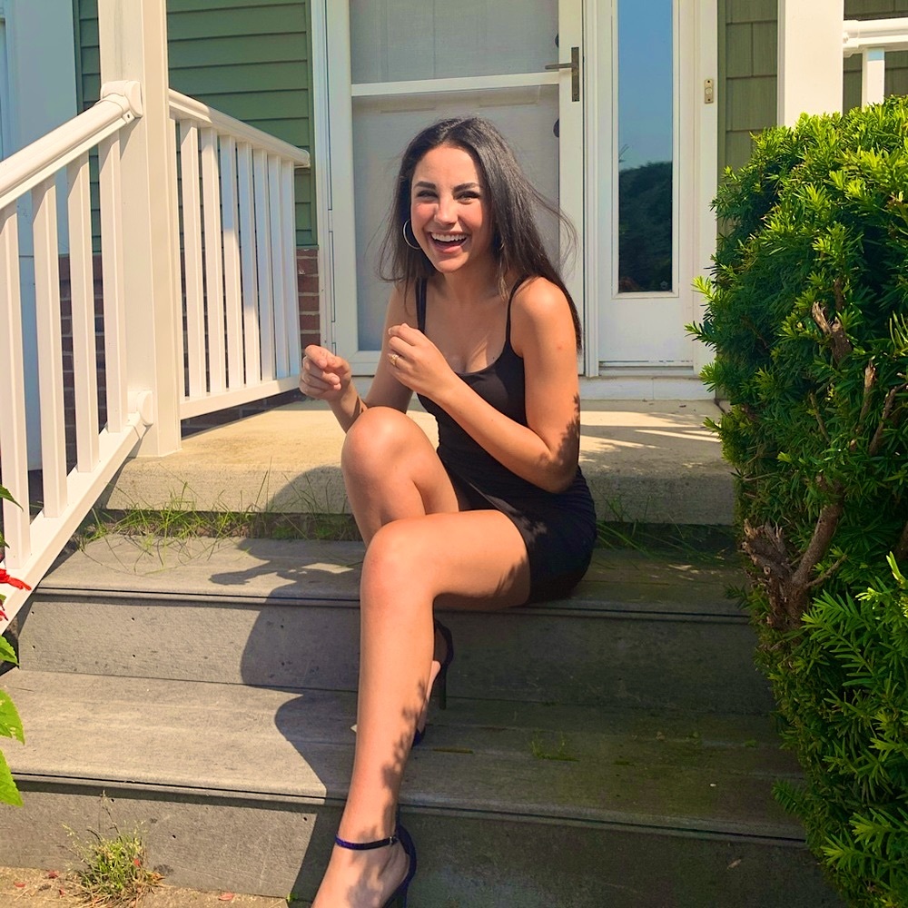 Meet your Posher, Hannah